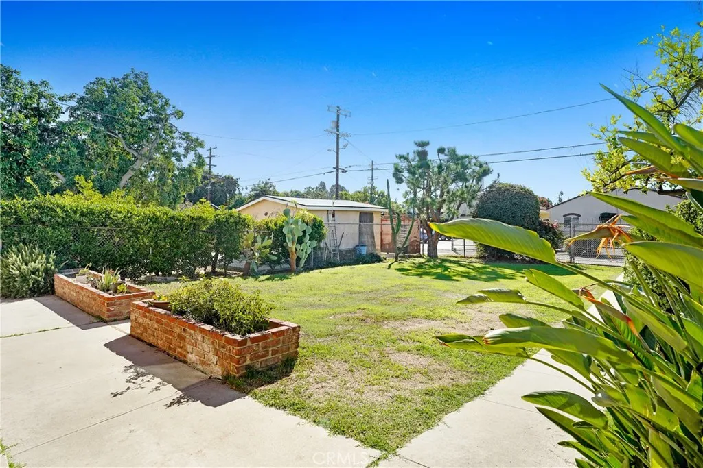 5830 Fayette, Los Angeles, California 90042 home-pic-18
